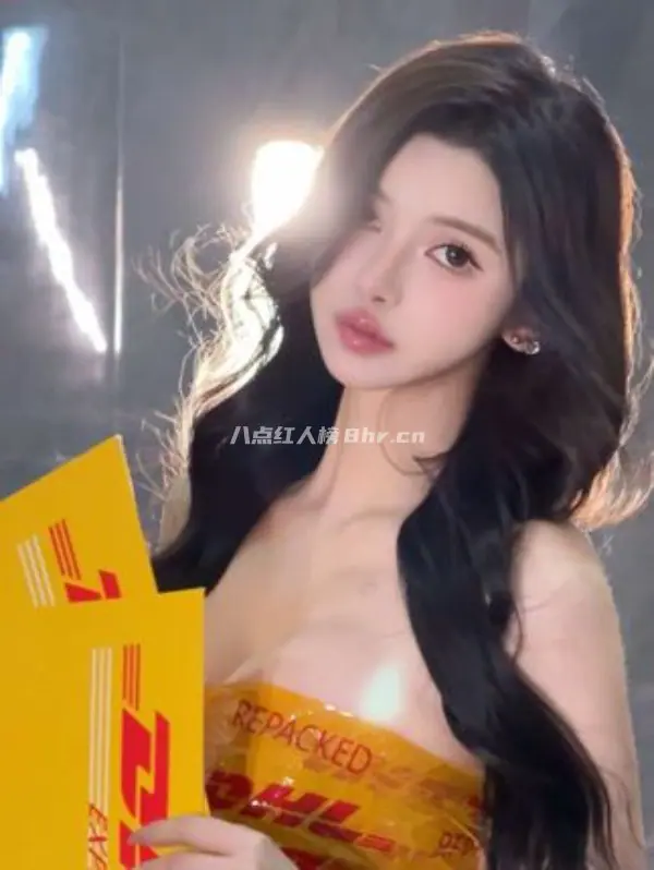 抖音颜值博主月野兔照片