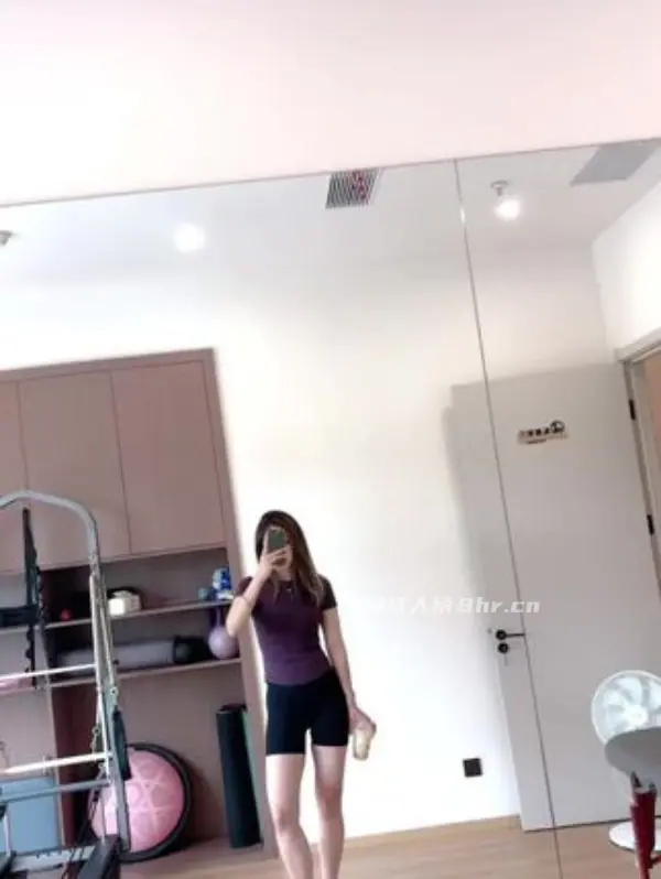 婚礼上堵门的伴娘是谁