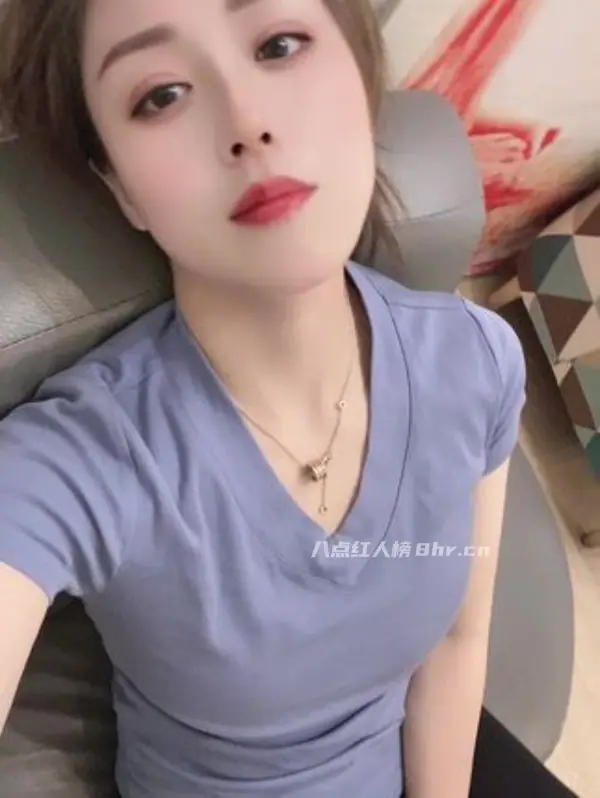 婚礼上堵门的伴娘是谁