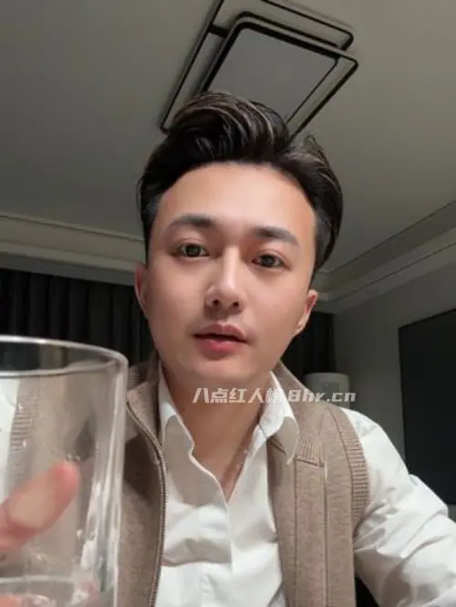 初十和三九个人资料和简介