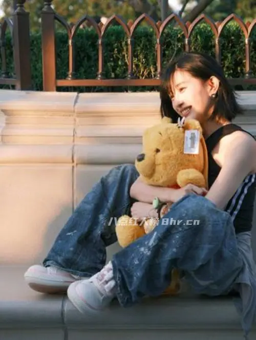 红绿灯的黄个人资料和简介