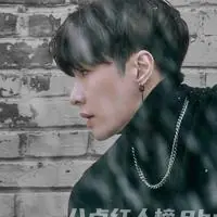 张艺兴